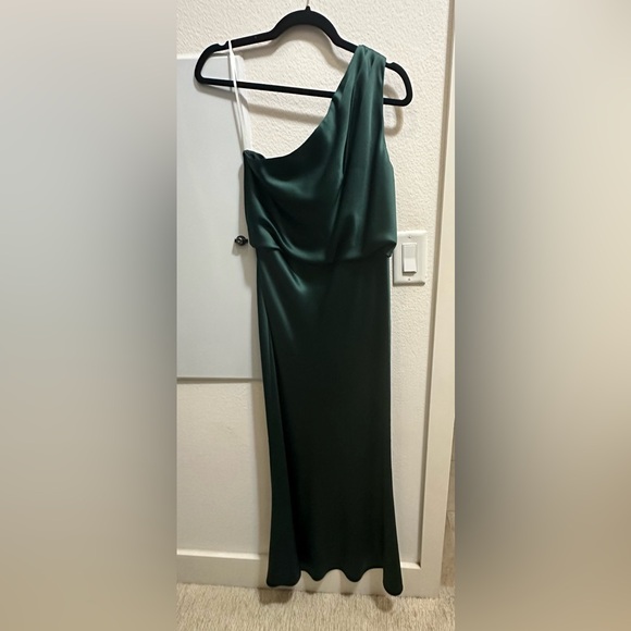 Jenny Yoo Emerald Green Jenny Yoo Cybill Velvet Dress Emerald Green NWT SIZE